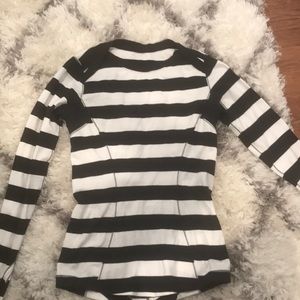 Lululemon long sleeve shirt